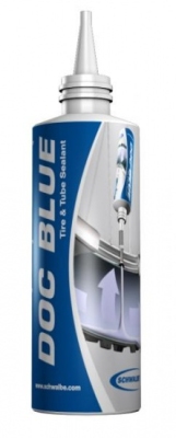 Foto van Schwalbe doc blue professional bandendichtingsmiddel 60 ml. via internet-bikes